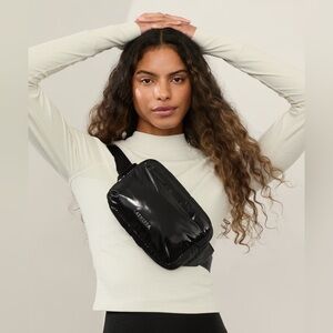 Athleta All About Shine Puff Large Belt Bag 474624